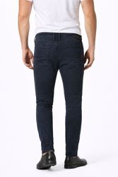 Bakari-NE-0684T---2-.jpg Bakari-NE-0684T---2-.jpg