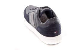 61akt3dBPmL.jpg 61akt3dBPmL.jpg