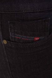 Skinzee-0R48B---4-.jpg Skinzee-0R48B---4-.jpg