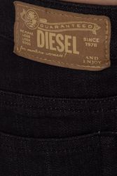 Skinzee-0R48B---5-.jpg Skinzee-0R48B---5-.jpg