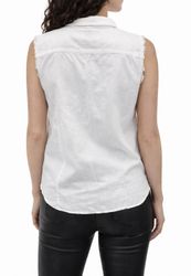 De-Keri-SL--2-.jpg De-Keri-SL--2-.jpg