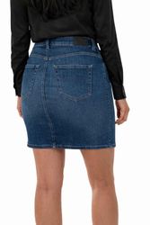 R-Modung-R4KD8--4-.jpg R-Modung-R4KD8--4-.jpg