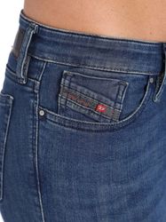 Skinzee-Low-0836T--4-.jpg Skinzee-Low-0836T--4-.jpg