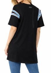 T-Rug--3-.jpg T-Rug--3-.jpg