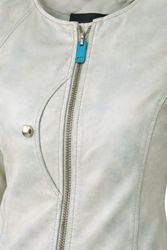 L-Gerys-A--4-.jpg L-Gerys-A--4-.jpg