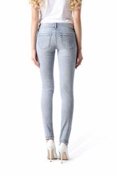 Francy-0673G---2-.jpg Francy-0673G---2-.jpg