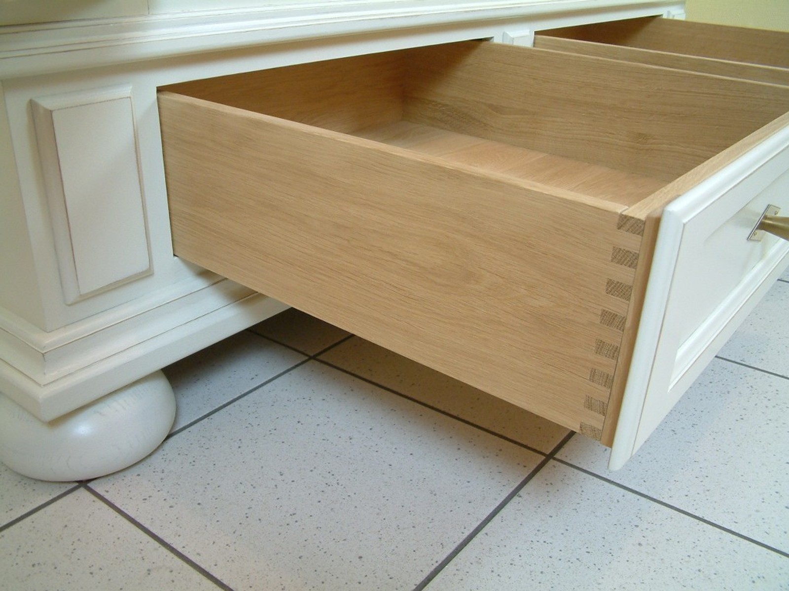 Dielenschrank / Porzellanschrank / Geschirrschrank Norden 2-türig Eiche