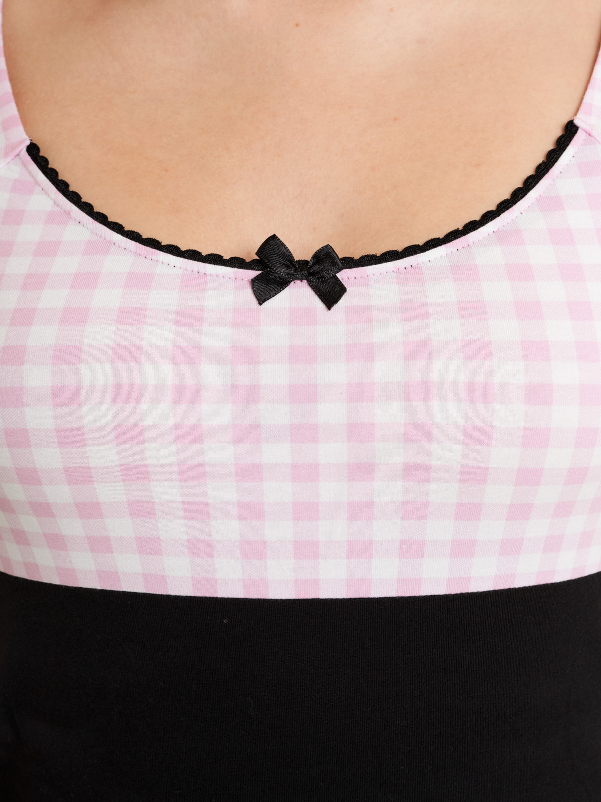 Pussy Deluxe Lightpink Plaid Evie Damen T-Shirt schwarz/lightpink