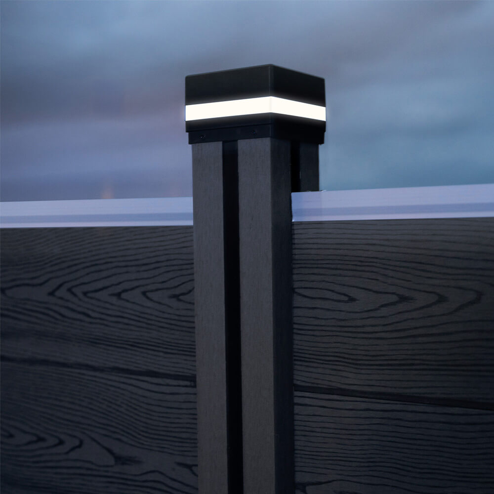 Home Deluxe Cubre poste con iluminación LED solar RANO - Cantidad: 1