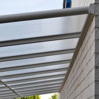 Terrassenüberdachung SOLIS - 557 x 303 x 226 / 278 cm Weiß