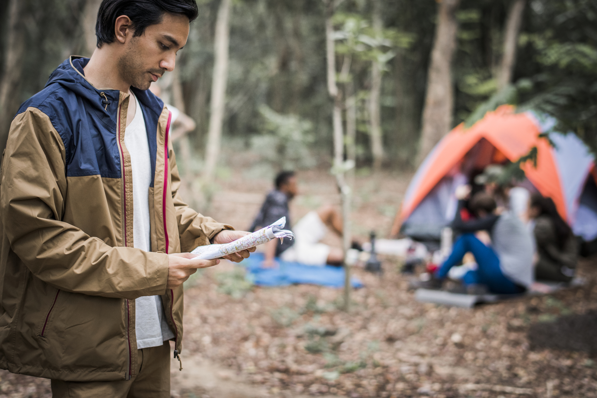 Die ultimative Camping-Checkliste für den Sommer: Was darf nicht fehlen?