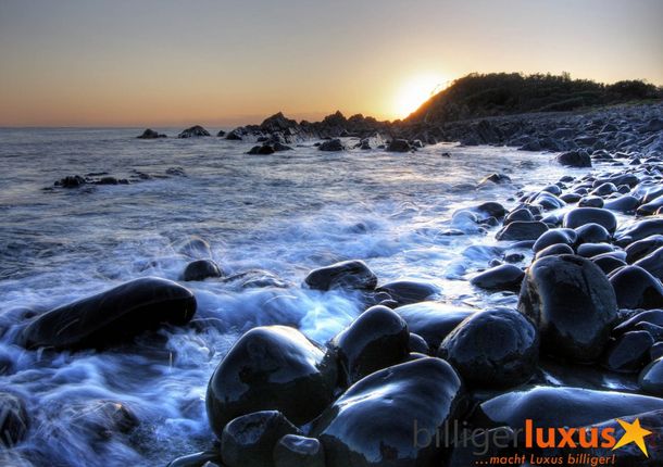 Wall mural wallpaper sunset sea stones 360 cm x 254 cm