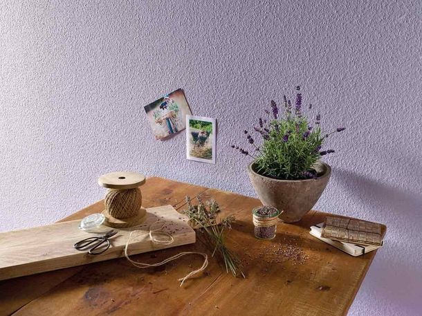 Non-Woven Woodchip Wallpaper Erfurt Romantic 6 Rolls