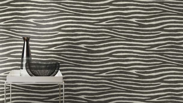 Rasch non-woven wallpaper zebra stripes black white 751727