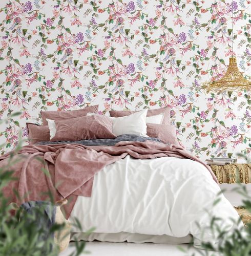 Non-Woven Wallpaper Floral Berries White Pink Green 47456