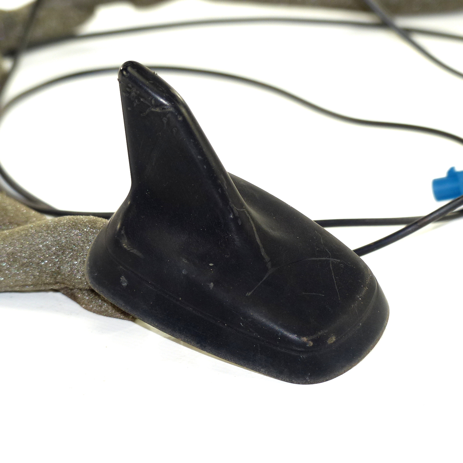 Audi A4 8E B6 B7 Antenna Roof Antenna for Navigation System 8E9035503T