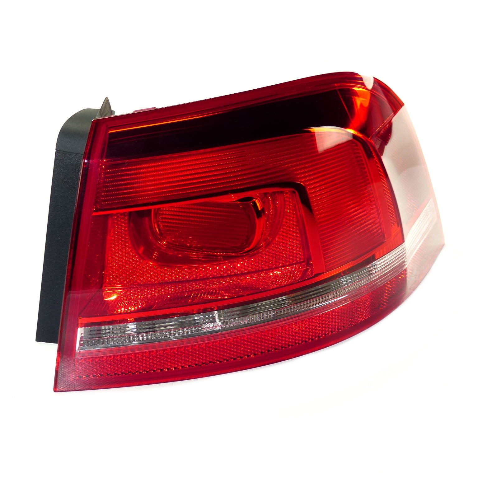 b7 passat tail lights