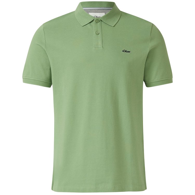 Extra langes Poloshirt in grün mit Piqué-Struktur und kleinem s.Oliver-Logo auf der Brust.