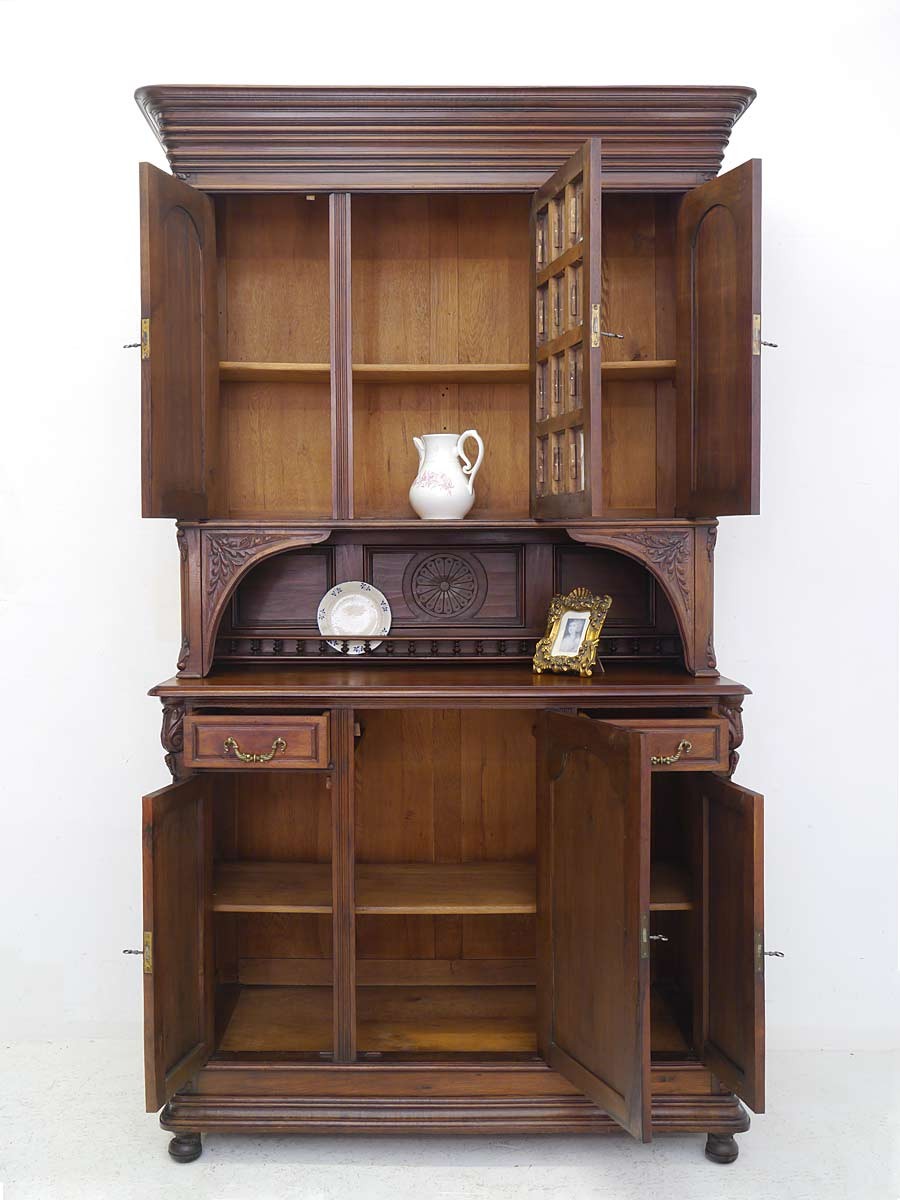 Buffetschrank Küchenschrank Schrank Antik Historismus um 1880 Nussbaum