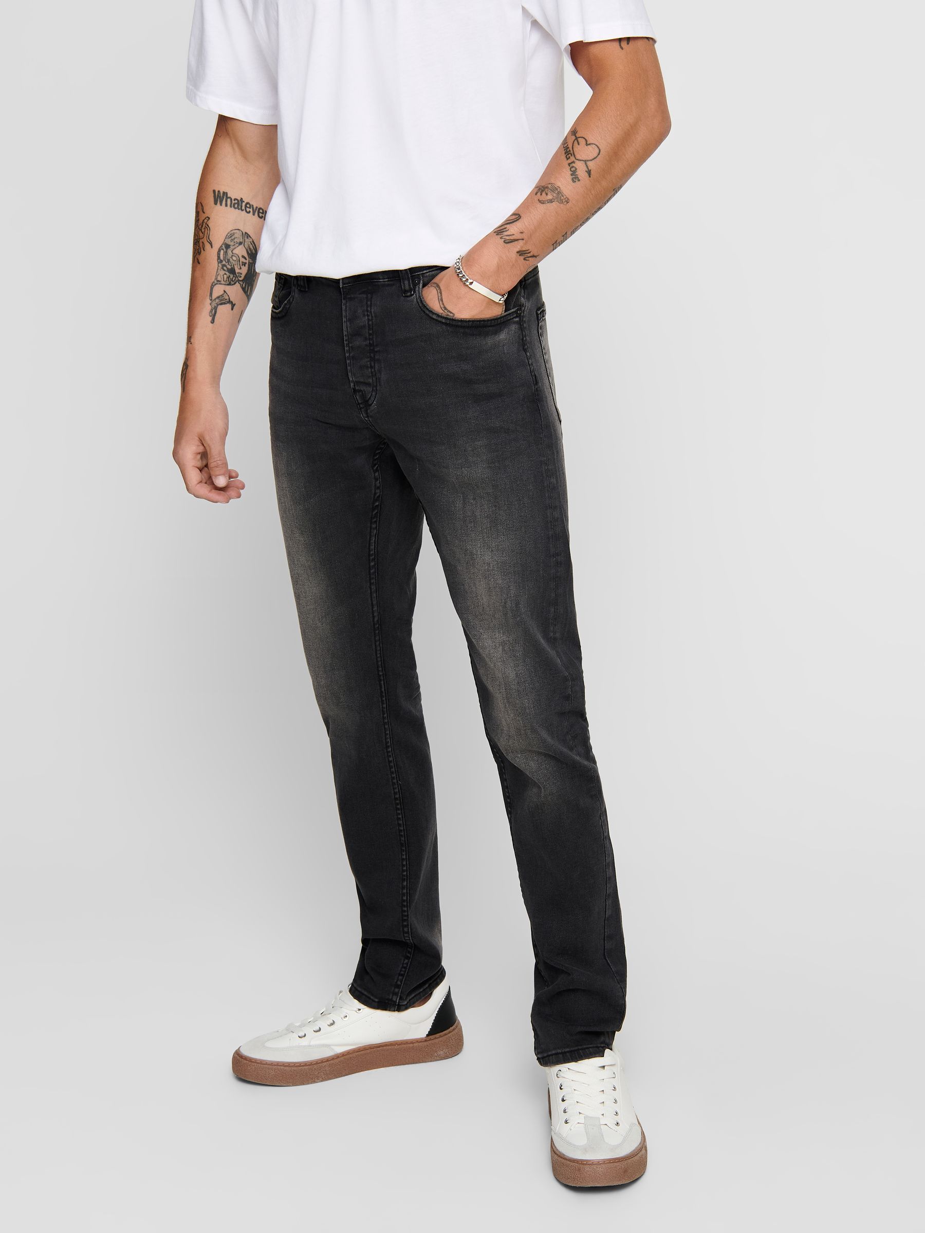 22010447_2798677_4.jpg Slim Fit Jeans Basic Denim Hose ONSLOOM Tapered Trousers Stoned Washed