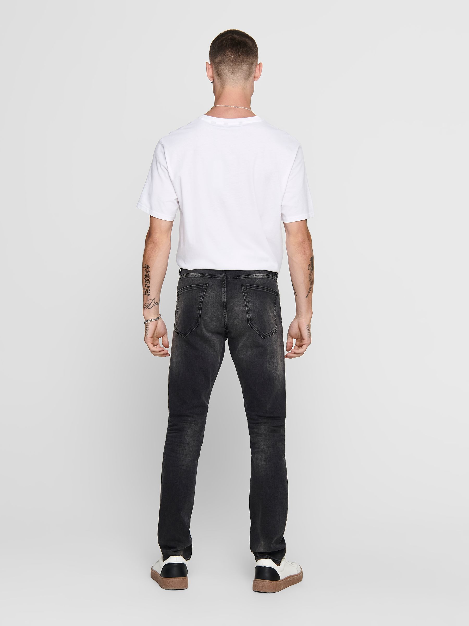 22010447_2798677_6.jpg Slim Fit Jeans Basic Denim Hose ONSLOOM Tapered Trousers Stoned Washed