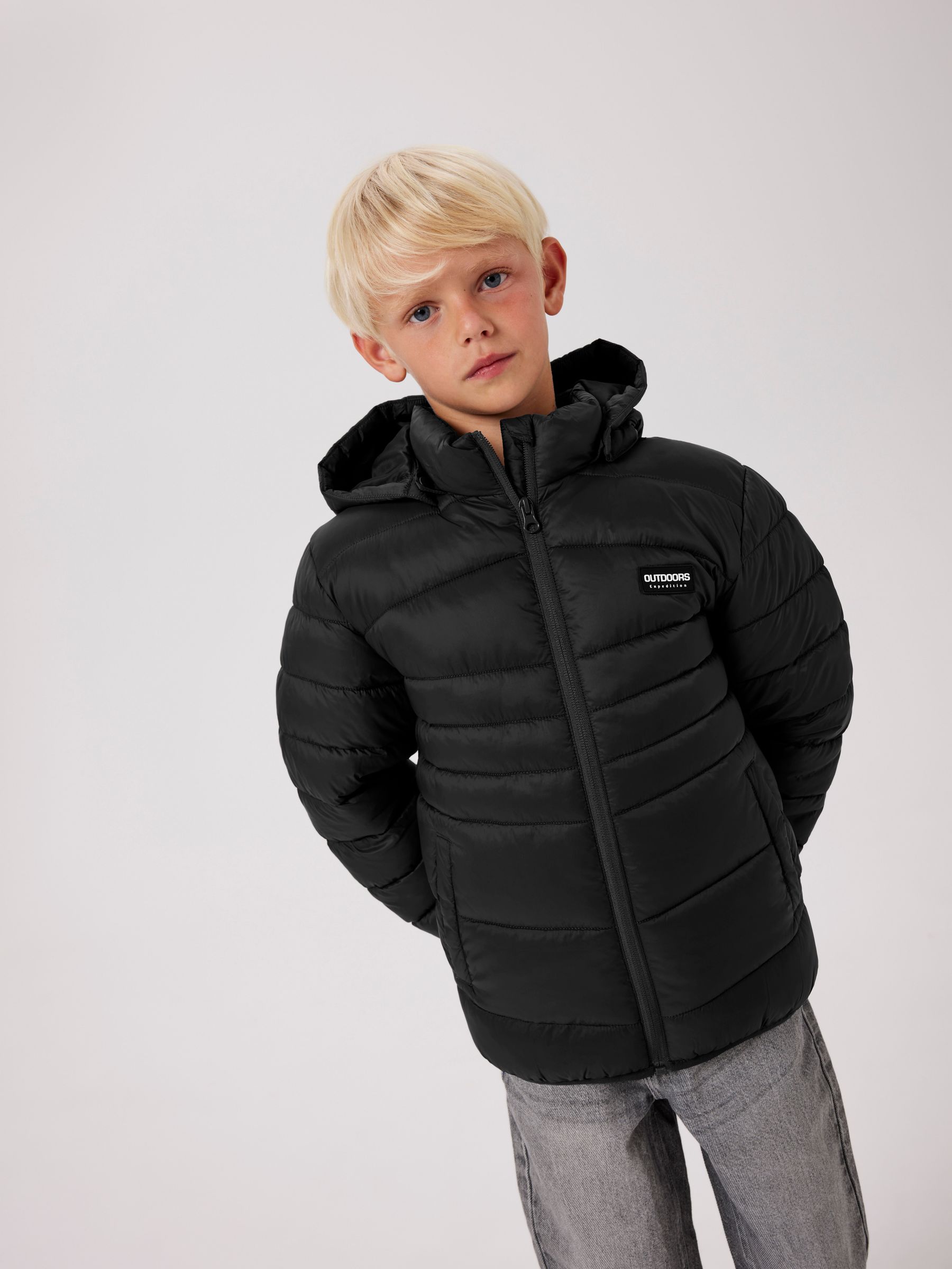 13241669_4728344_7.jpg Outdoor-Jacke mit Kapuze und Reißverschluss