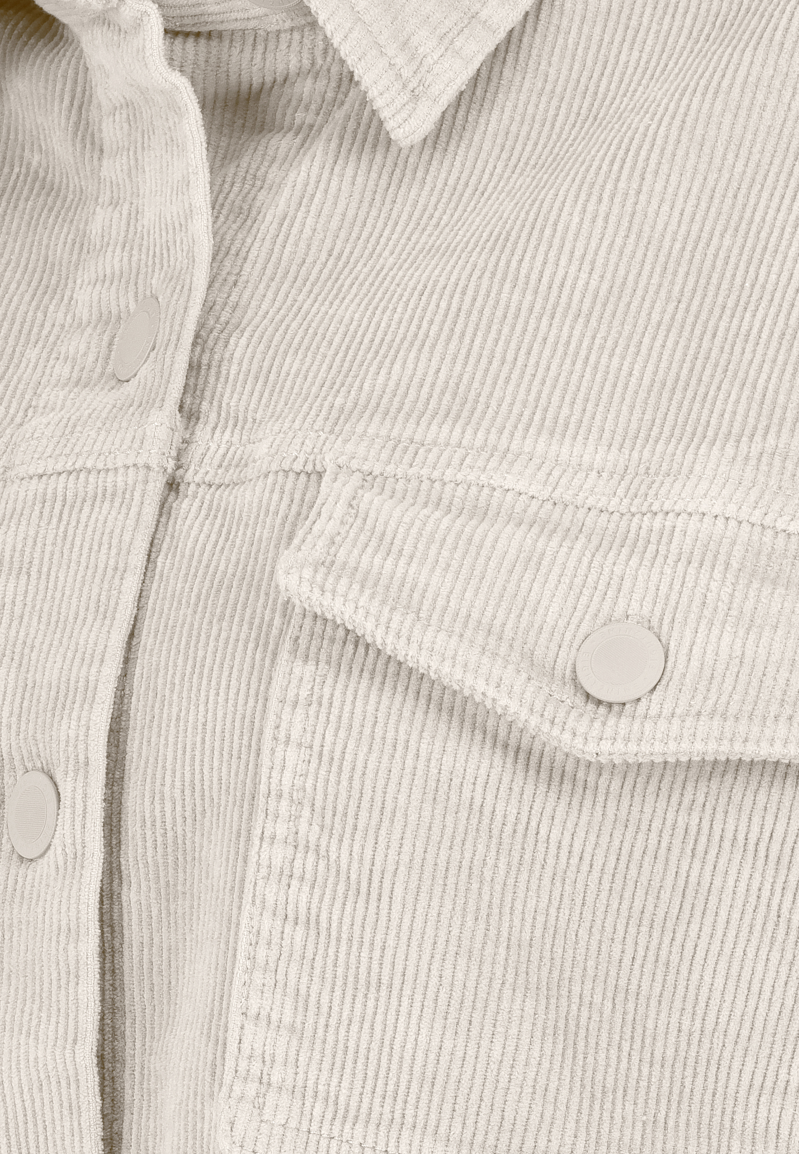 D60002M11048D1_20200_D1.jpg Klassisches Cord-Hemd im modernen Design mit Fronttaschen