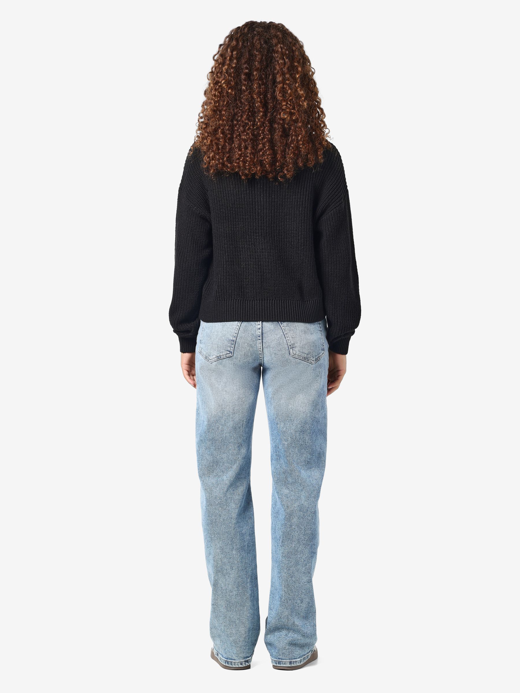 27021536_4321325_2.jpg Stylischer Pullover mit Rundhals und Rippbündchen warm