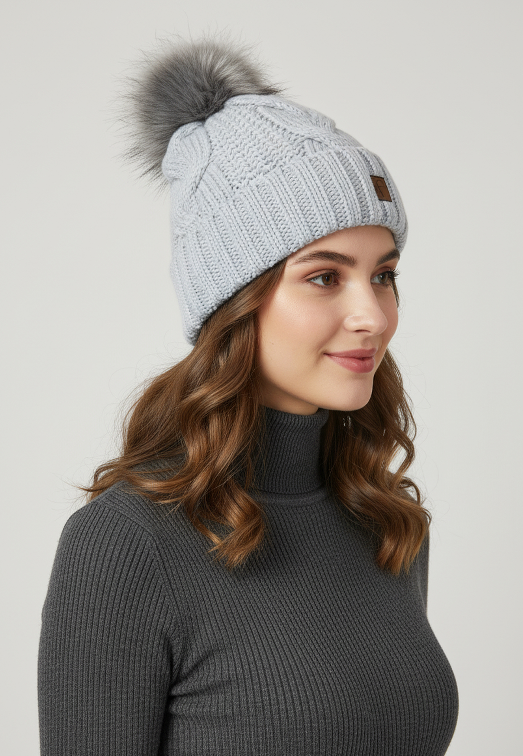 Weiche und warme Strickmütze für kalte Wintertage Weiche und warme Strickmütze für kalte Wintertage