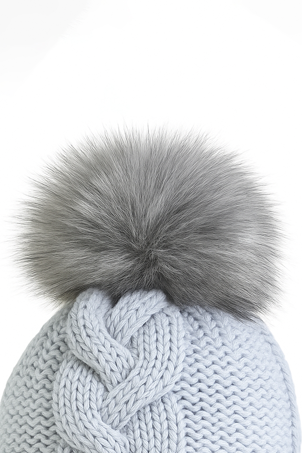 Weiche und warme Strickmütze für kalte Wintertage Weiche und warme Strickmütze für kalte Wintertage