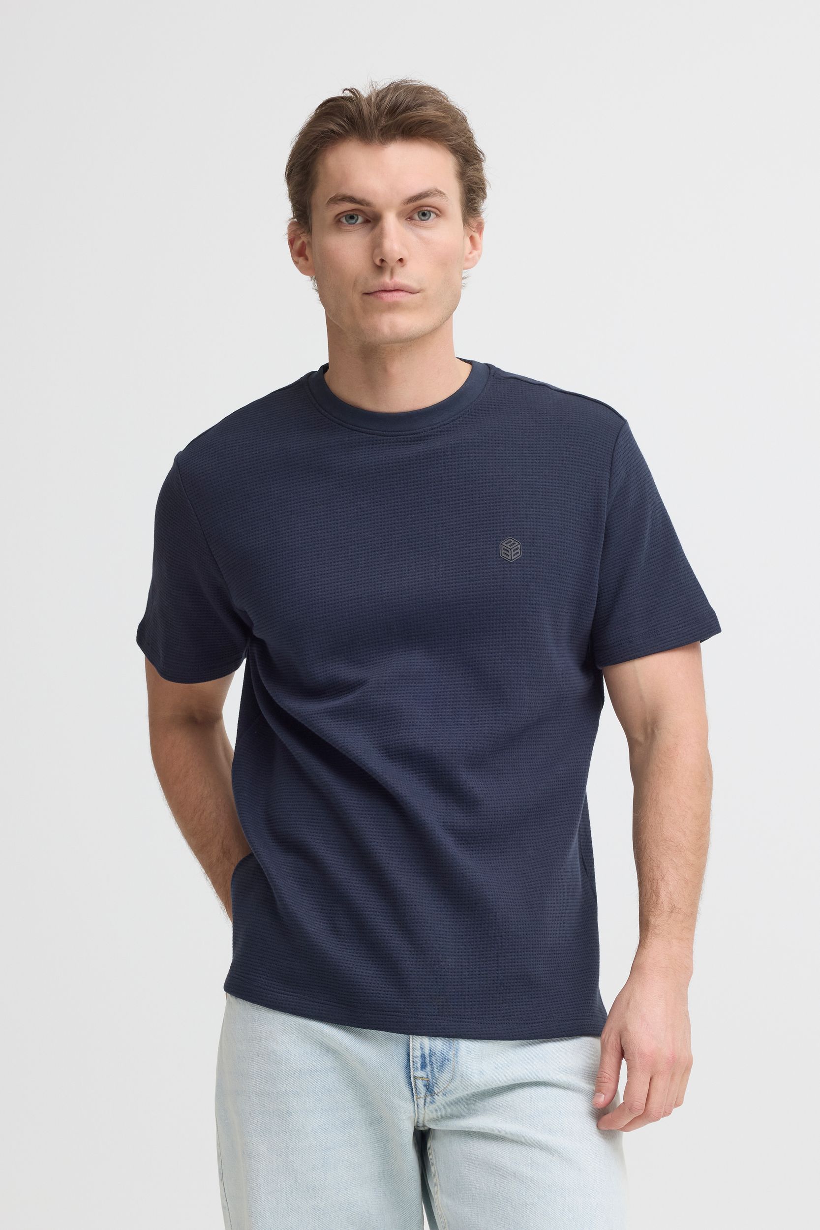 20720234-194011_194011_6.jpg Kurzarmshirt Rundhalsausschnitt Normaler Schnitt Basic