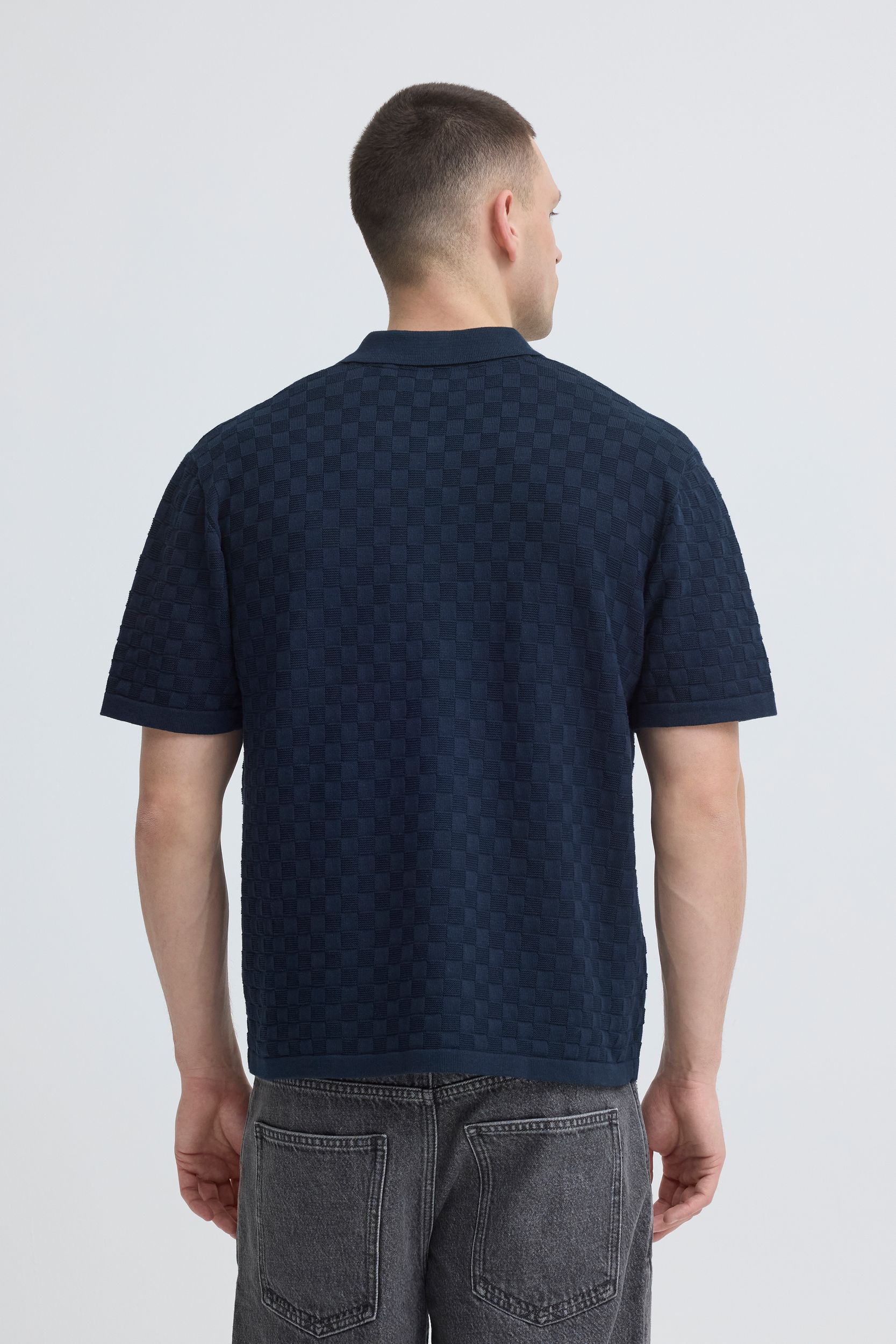 20720774-194011_194011_7.jpg Bequemes Kurzarmshirt Haifischkragen Knopfleiste Kariert