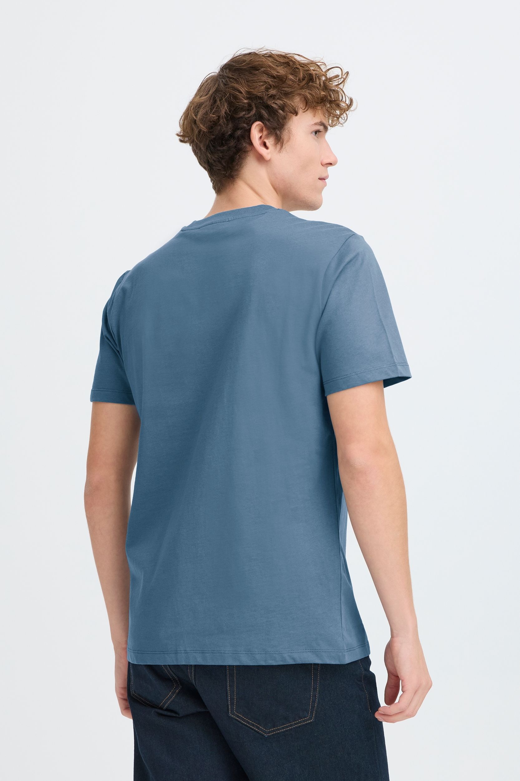 20506202_184028_500.jpg Kurzarm-Shirt mit Rundhals und Stickerei-Detail Allrounder