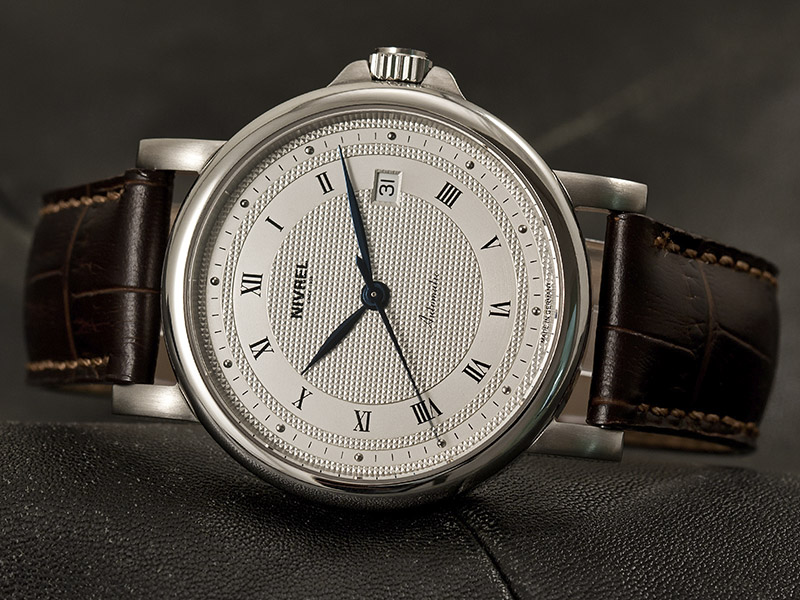 BASELWORLD Sneak Preview: The Héritage Grande Automatique