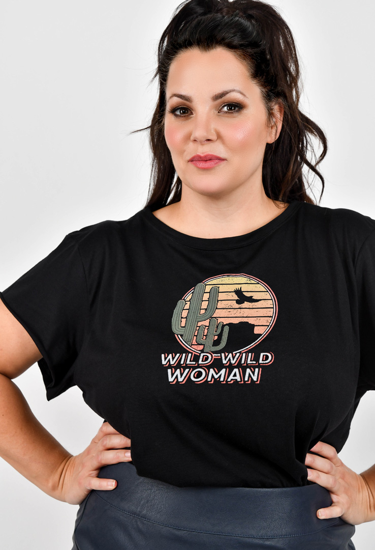 T-Shirt " Wild Wild Woman" in schwarz