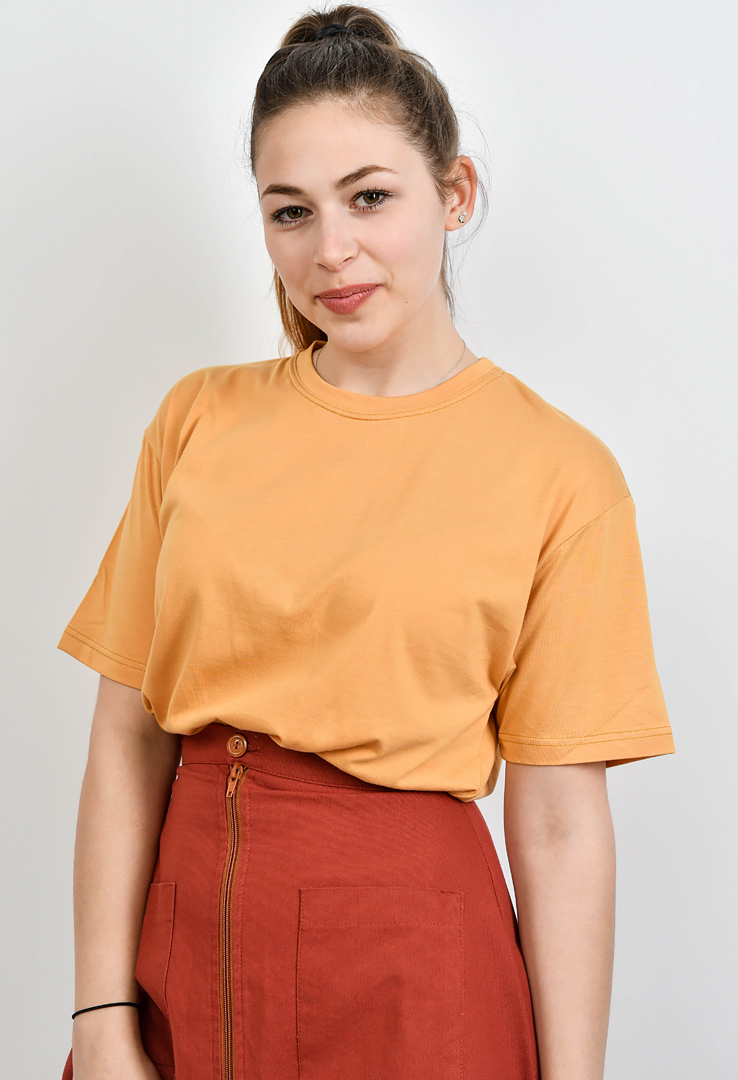 nachhaltiges Frauen  Basic-T-Shirt aus Baumwolle und Modal   cyro honey