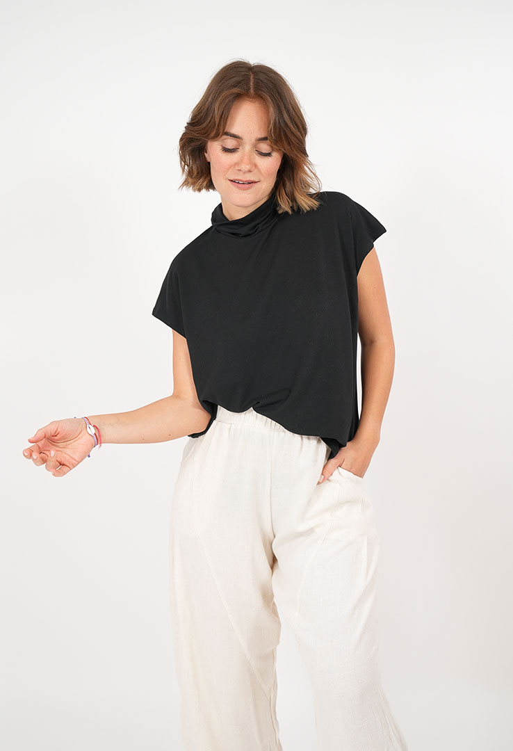 "Casual Chic" Turtleneck Shirt