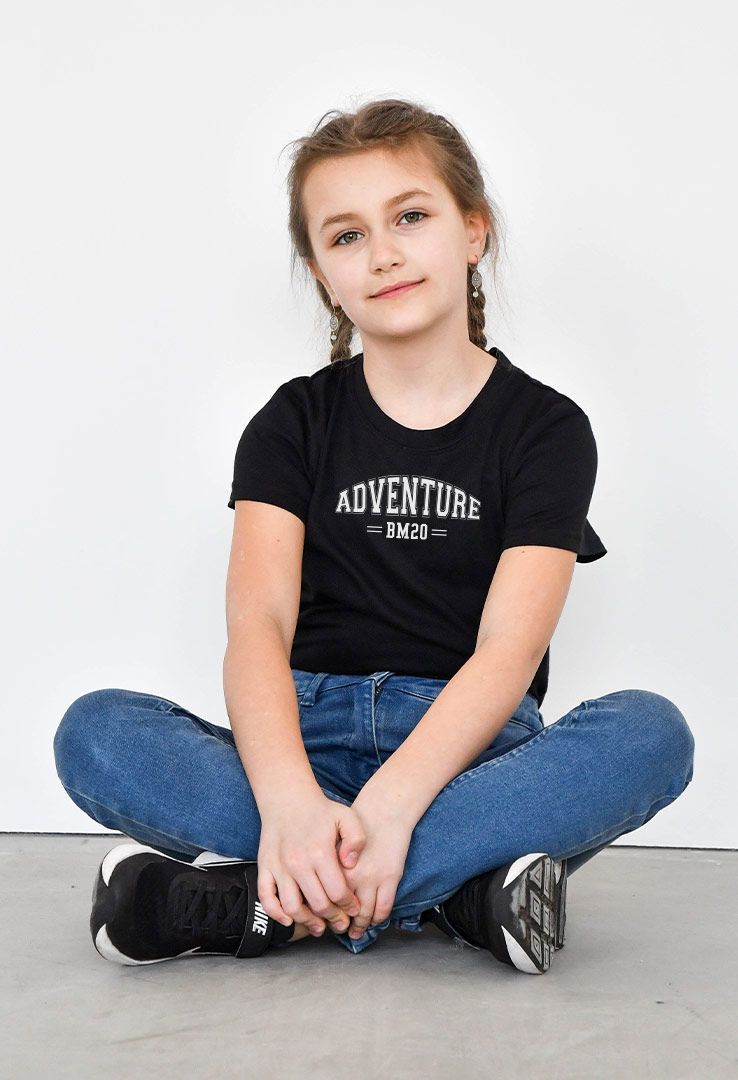 T-Shirt schwarz  mit Print "Adventure"