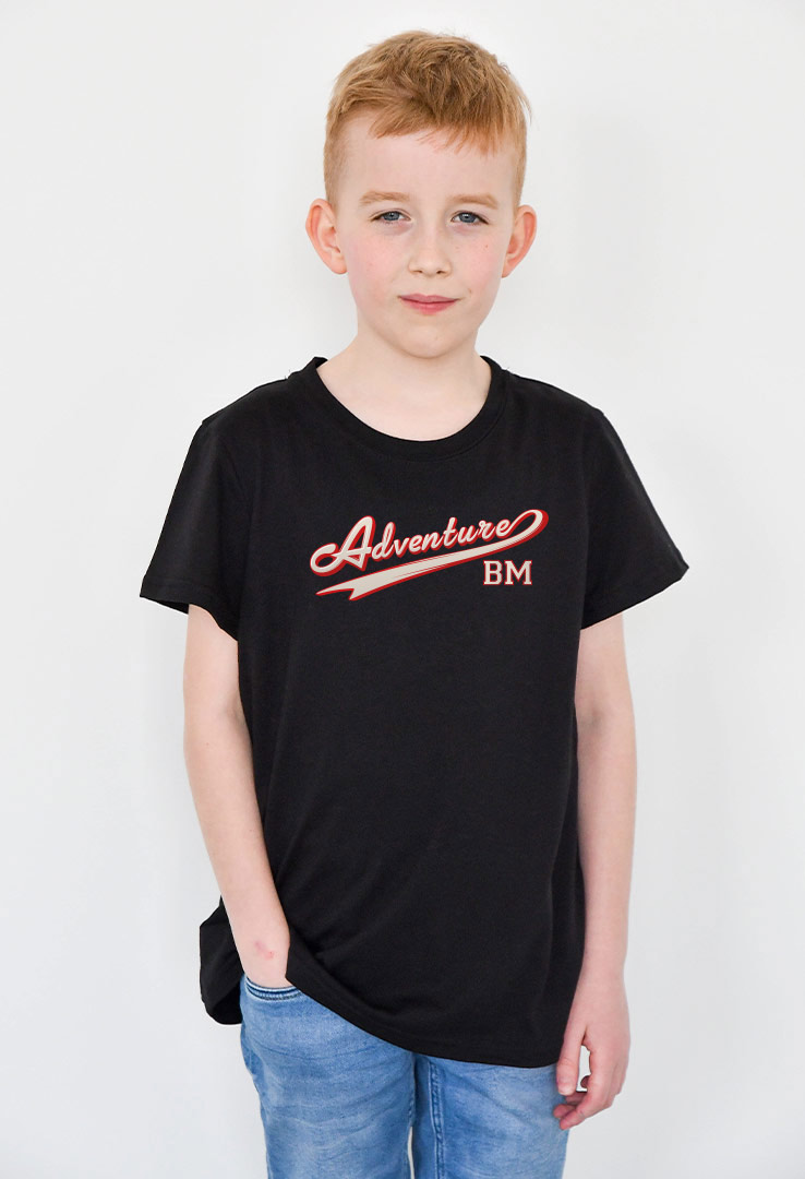 T-Shirt schwarz mit Print "Swoosh"