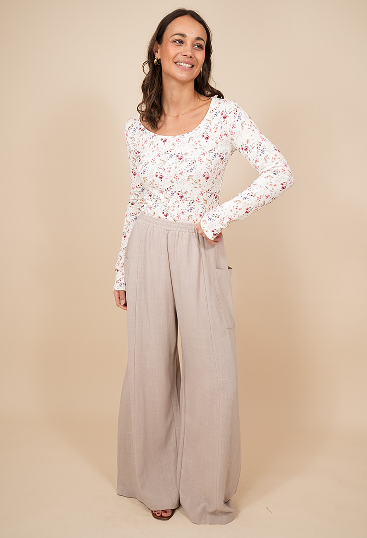 High-Waist-Hose "Urban Flow“