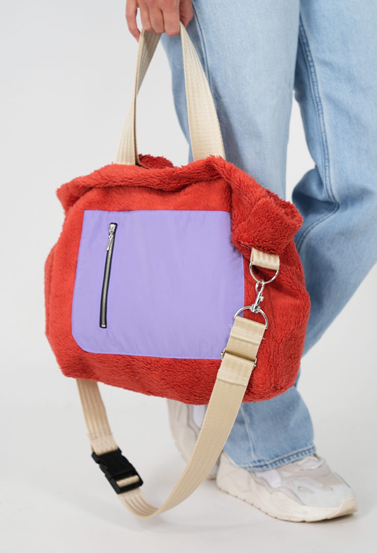 "Cuddle Companion" Plüschtasche