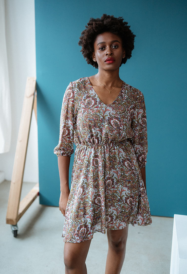 Chiffonkleid mit Paisley Muster 