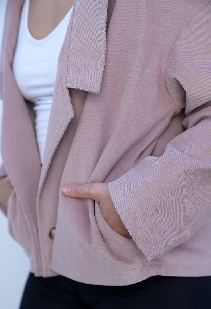Cord Chic“-Crop-Blazerjacke | Maala Fashion