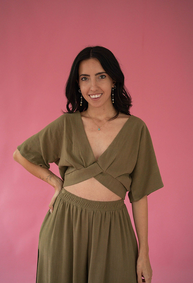 Crop Leinenshirt mit tiefen Ausschnitt