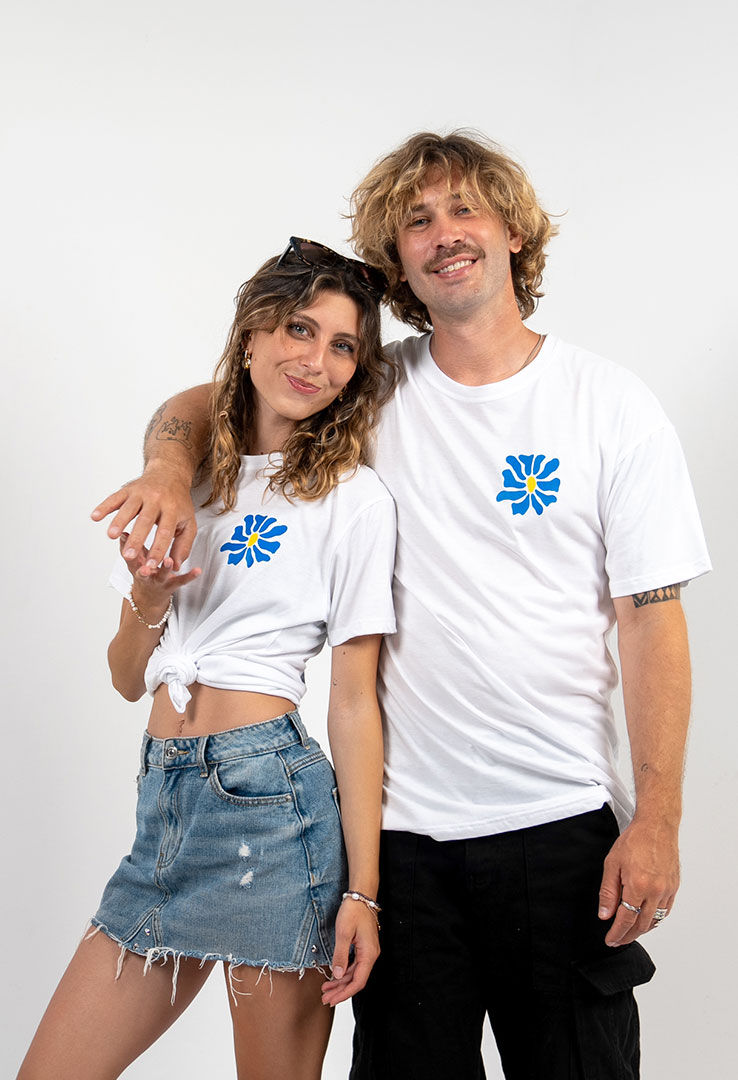 T-Shirt "Bloom Blue" in White