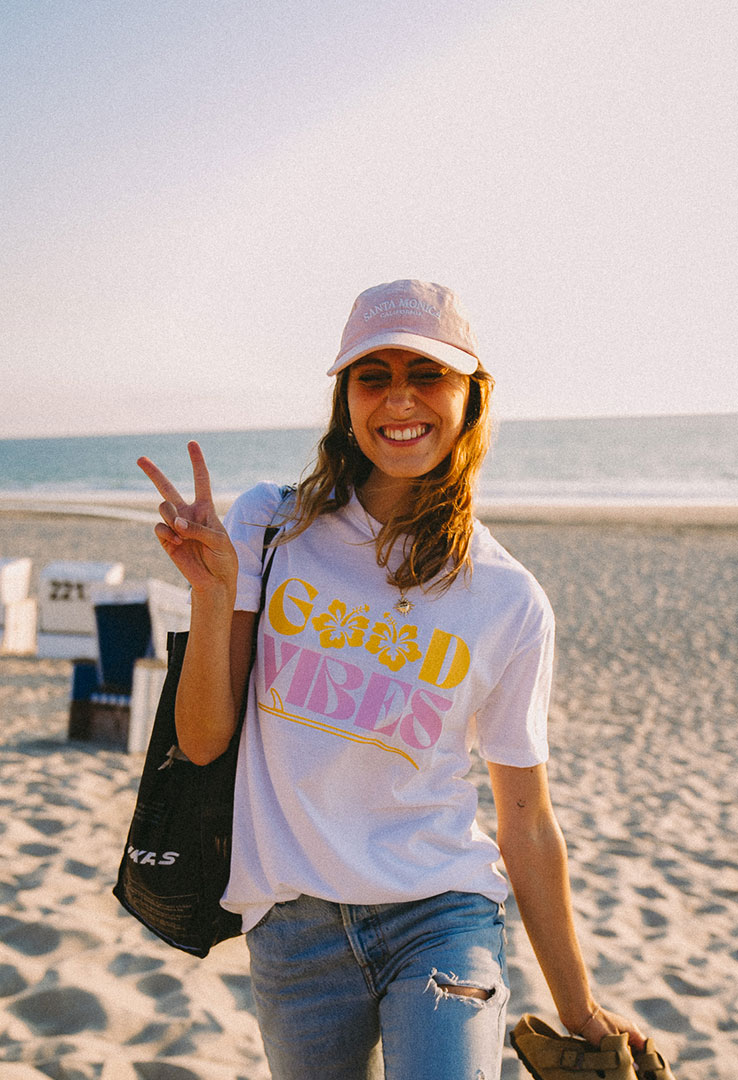 T-Shirt "Good Vibes" in White