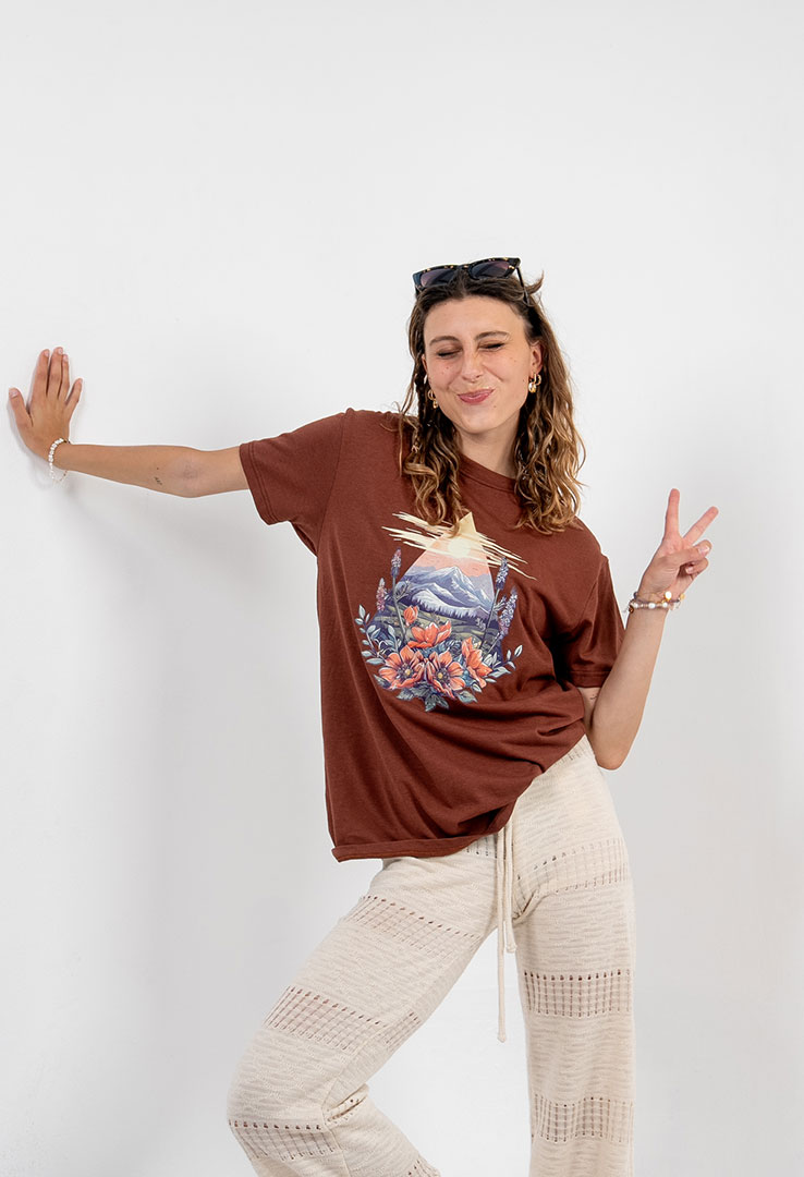 T-Shirt "Flower Mountain" in Cinnamon