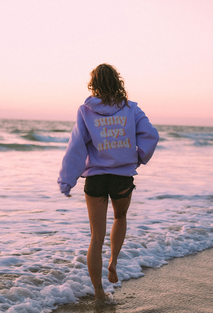 Hoodie "Sunny days ahead" in Lilac
