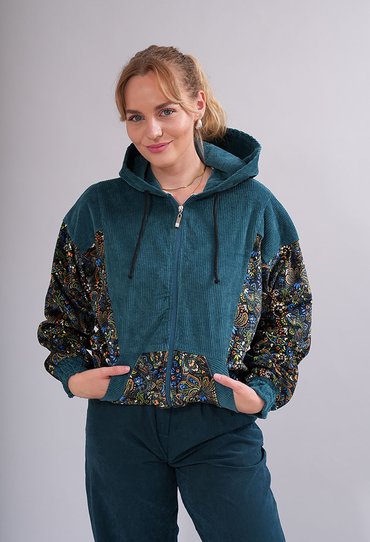 "Velvet Vibes" Cordjacke