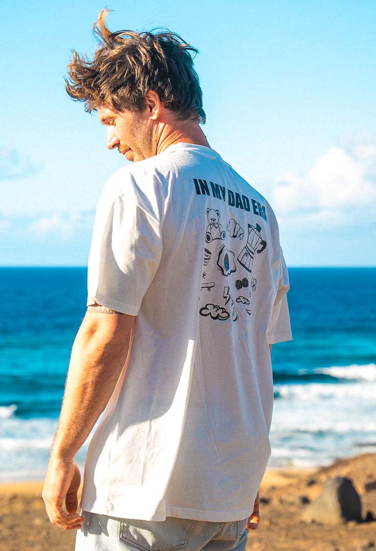 T-Shirt "in my dad era " in offwhite or black 